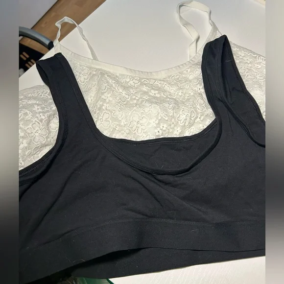 LAST CHANCE! 
Set of 2 Old Navy Bralettes – White Lace & Black Knit – Size 2X - Picture 3 of 9